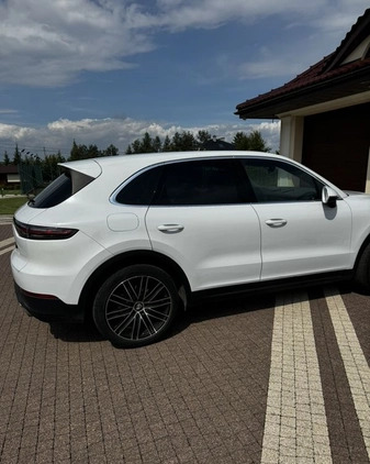 Porsche Cayenne cena 265000 przebieg: 125000, rok produkcji 2018 z Dębica małe 22